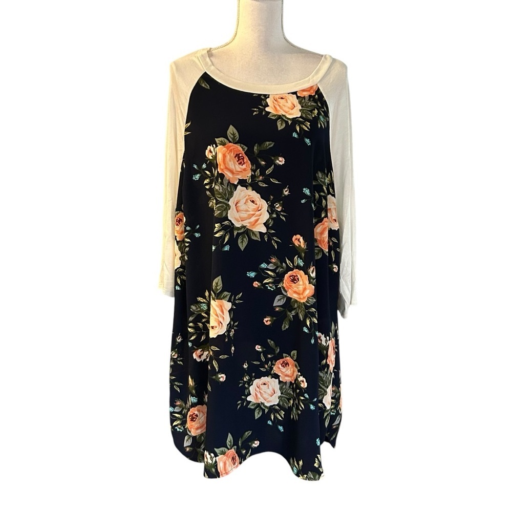 Janette Plus Floral Raglan Long sleeve Tee Woman’s SZ 3X in Navy‎ Multicolor NEW